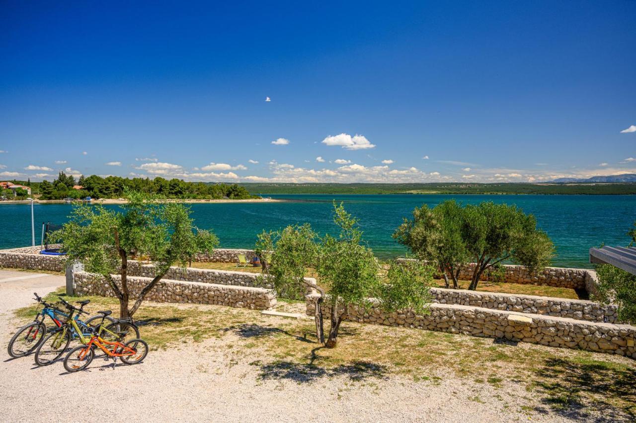 Sibenik Boats Apartment Raslina Bagian luar foto